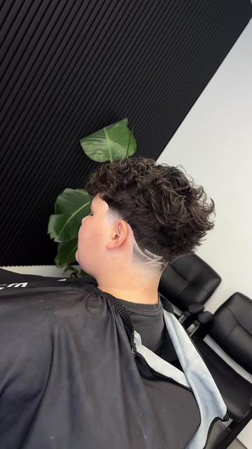 @JT / kelowna barber