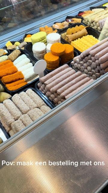 @Snackbar Hoge Akker