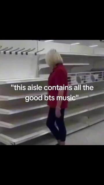 @☄︎. *. ⋆