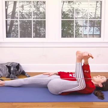 @Yoga With Adriene Pratice