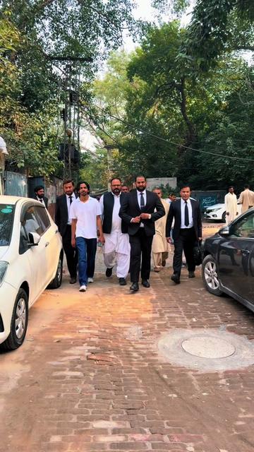 @Adv Mian Abdul Mateen