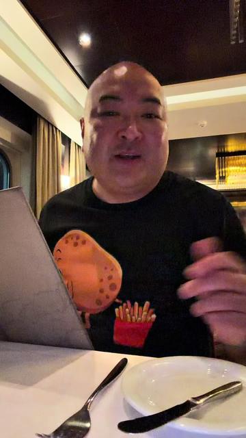 @Tony Cu | Food & Travel