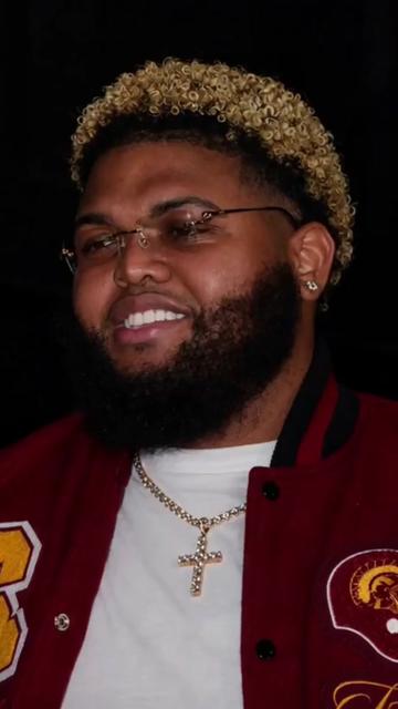 @ViralFame
