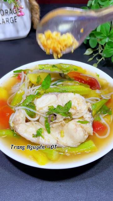 @Trang Nguyễn - ĐT