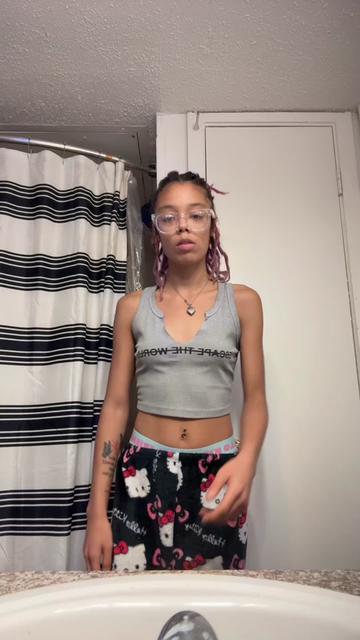 @therealdelois