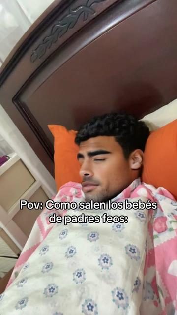 @Alexiño