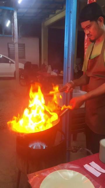 @NadeaOthman