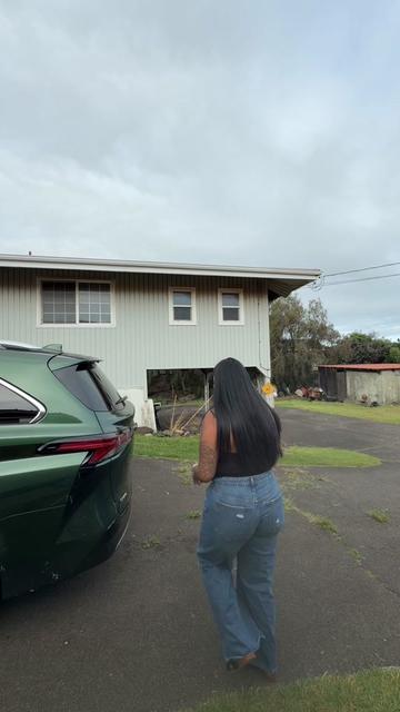 @T A N I A | SAHM X 6 ✨