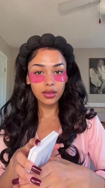 @Divya 🫧