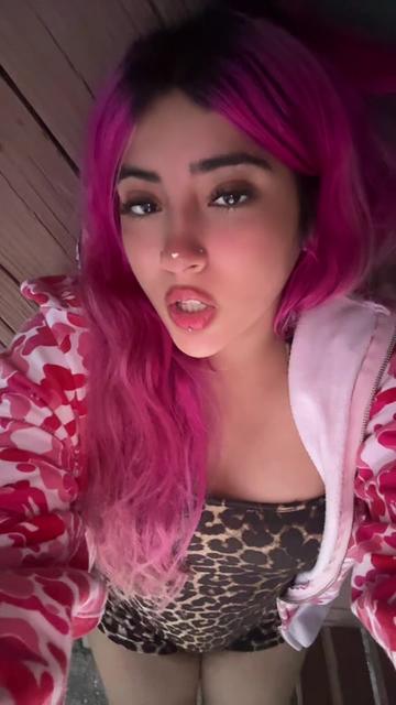 @Itzjazmin20๐