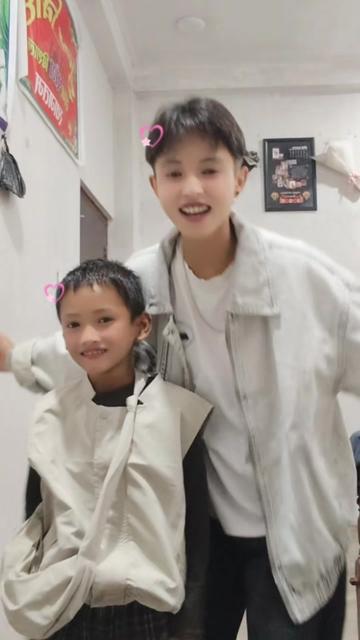 @๐ก๐
ฐ๏ธ๐จ๐๐๐ง๐ฌ ๐๐ฅ