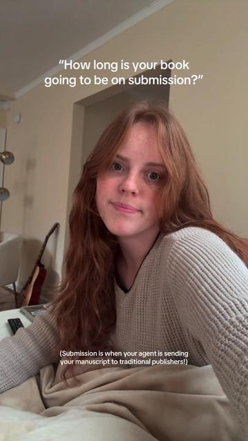 @Sophie // Writer + Illustrator