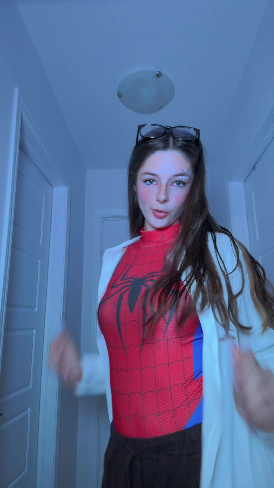 @EllaBloom