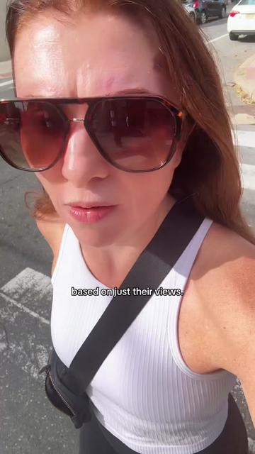 @Anna Papalia