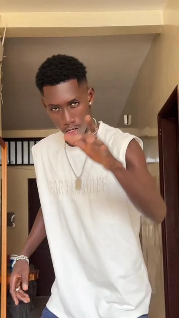 @PRINCE_✪_LØÜFA_🇸🇳!!