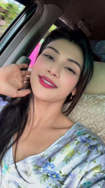 @👩🎓⚖️Arshi +(আরু)⚖️🎓