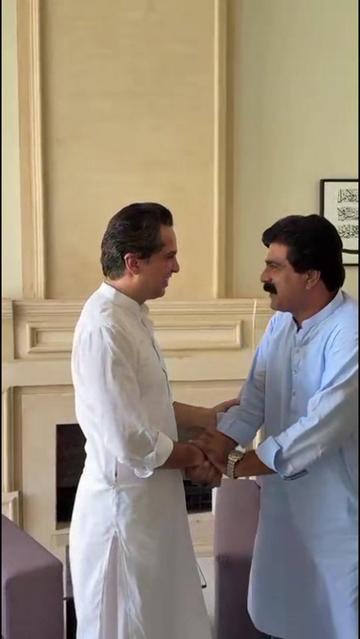 @Makhdoom Hashim Javan Bakht