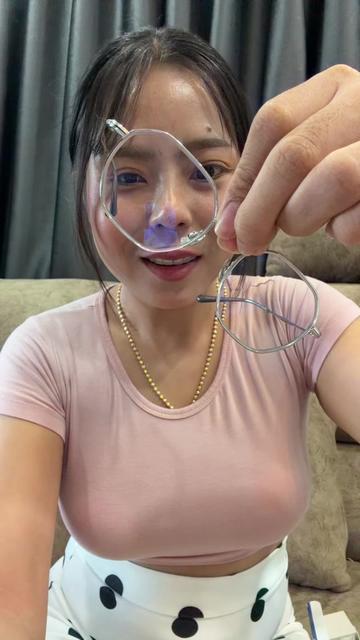 @ขนิษฐา