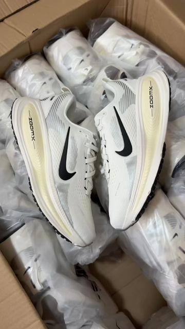 @shoeswholesaler
