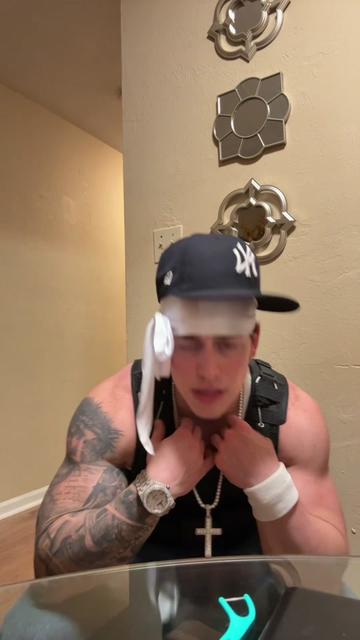 @ParkerLanosa