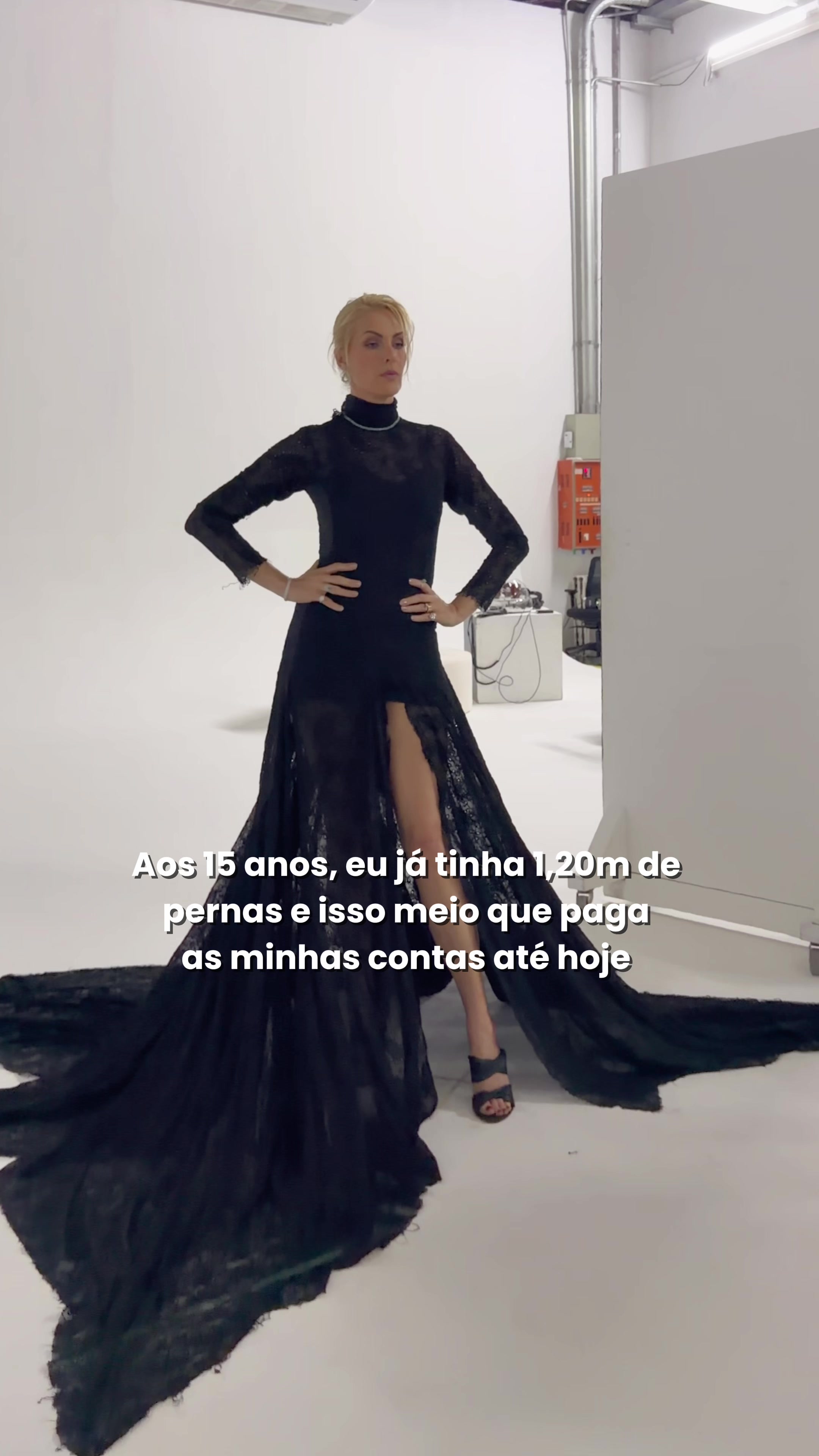 @Ana Hickmann