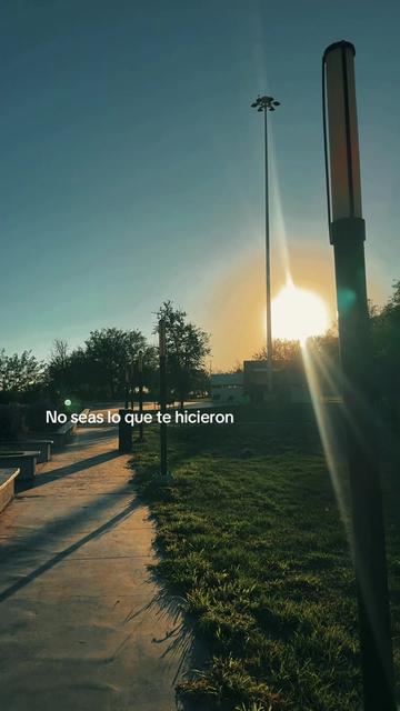 @La t&iacute;a weda🌸