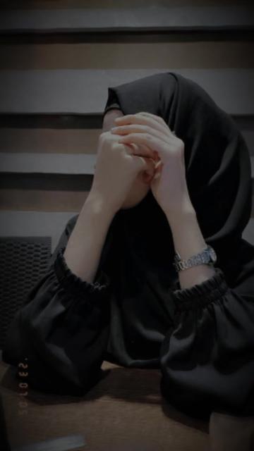 @👑 Oye ___Ayesha 🌺🥀