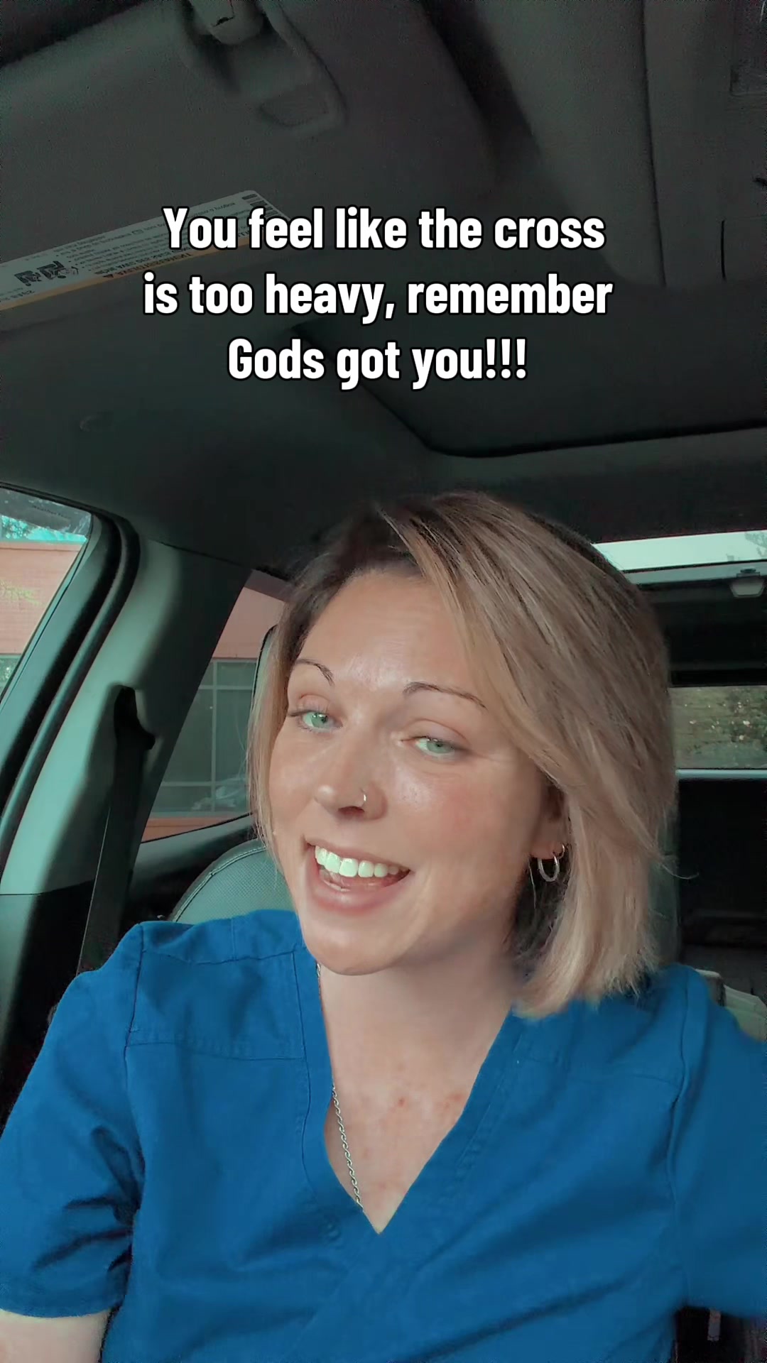 @momica_mama