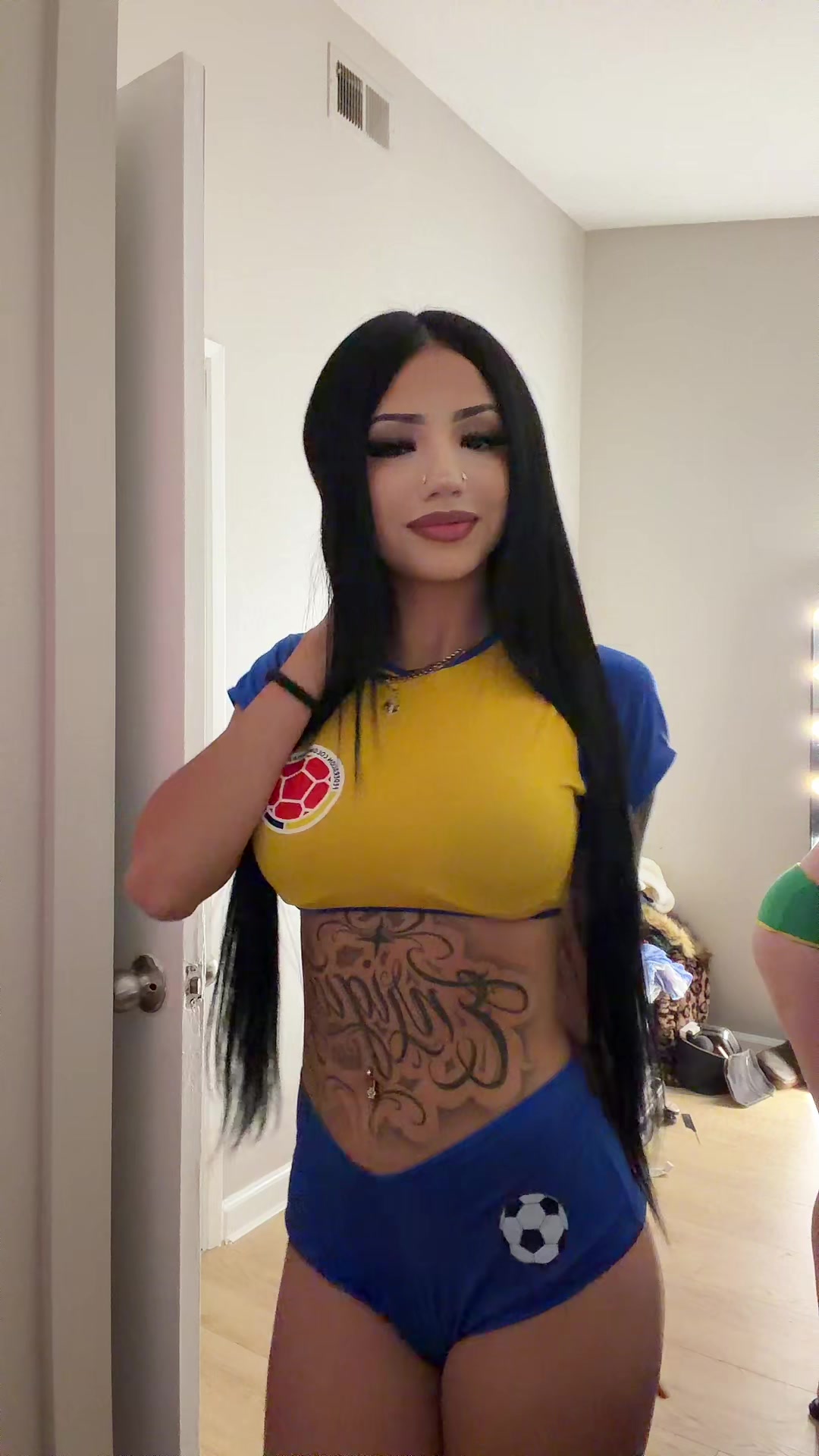 @lxcacagirl