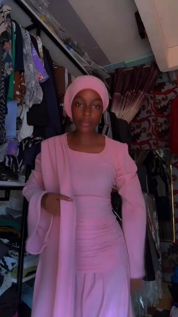 @TESSY🧕✨