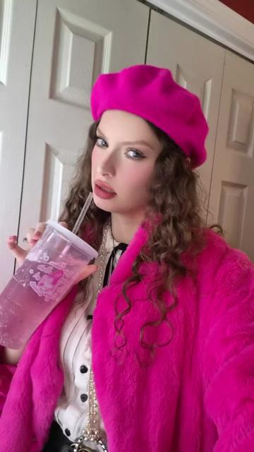@𝓢𝓽𝓻𝓪𝔀𝓫𝓐𝓻𝓲𝓮🍓🌷🌳