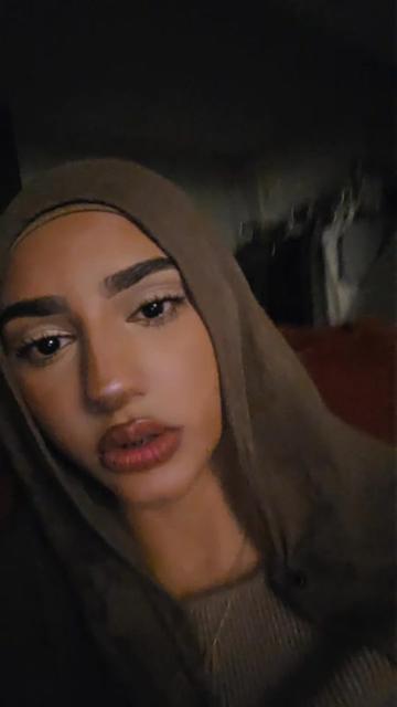 @️