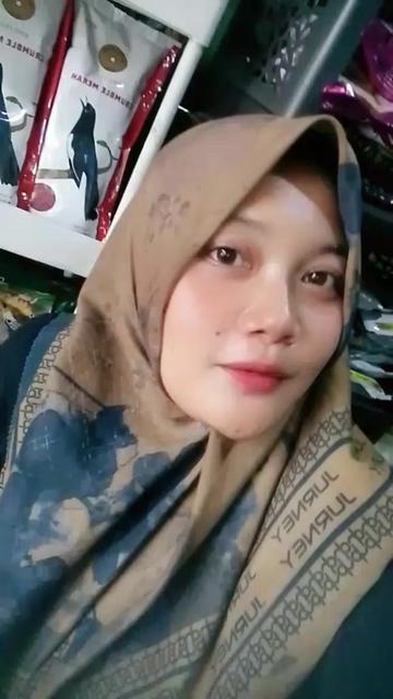 @Erlina Pacikrak04