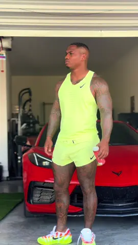 @Tj