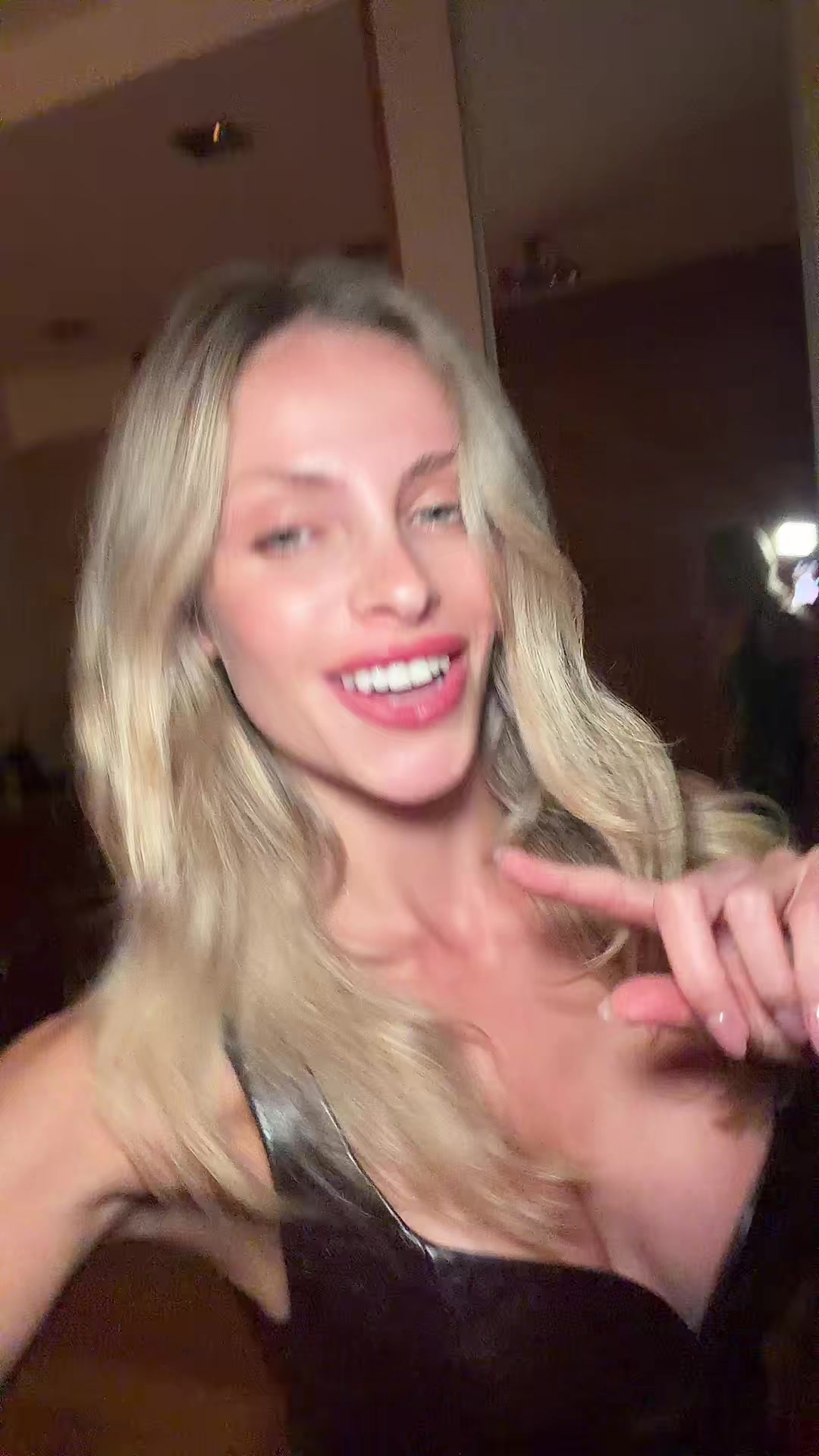 @AnnaMaria