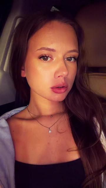 @Машку за ляжкуу ✨