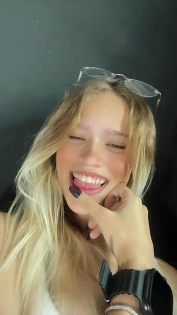 @Thais Coelho