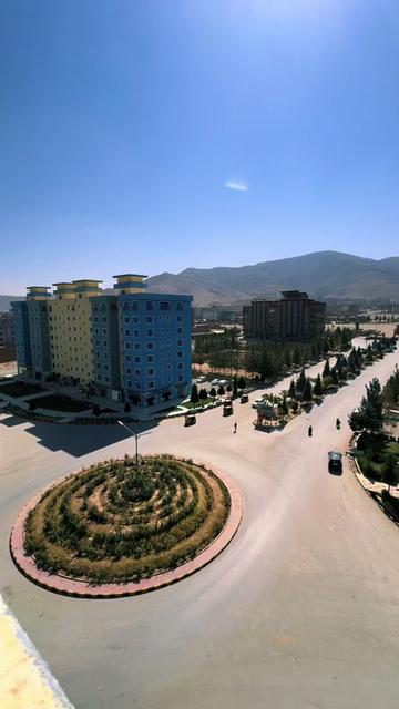 @Bahawodin Bahar