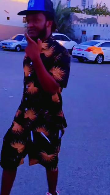 @🎶𝐈𝐛𝐬𝐚𝐚 🔶️ 🫂🤴