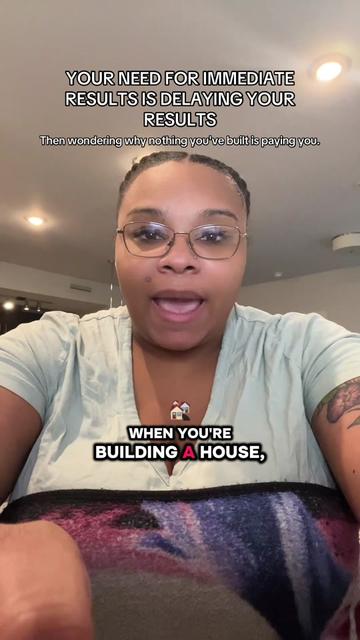 @VonMonique 🎀 Identity Coach