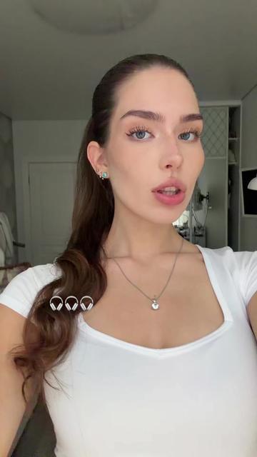@dianaamars