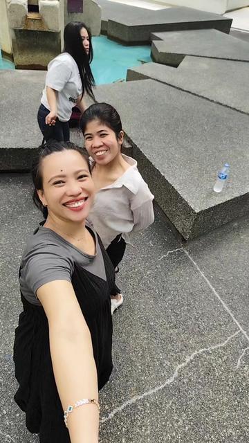 @smilingface😁🇵🇭🇭🇰