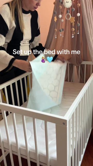 @ela // UGC & Mom