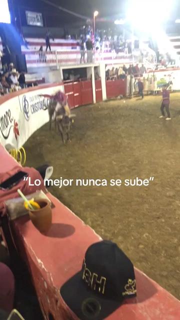 @ANA LAURA 🧿