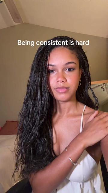 @🧔🏾♀️