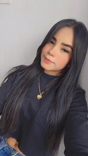 @Génesis Alexandra🩷✨️