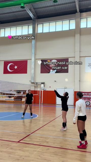 @Volleyss👯♀️