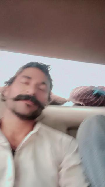 @King Badshah/isi