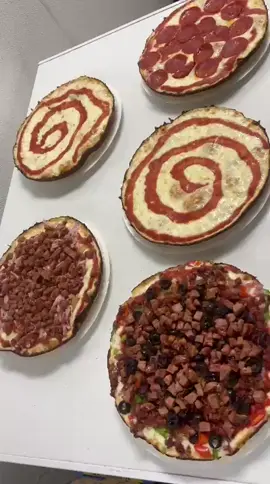 @DeCubapizzeria