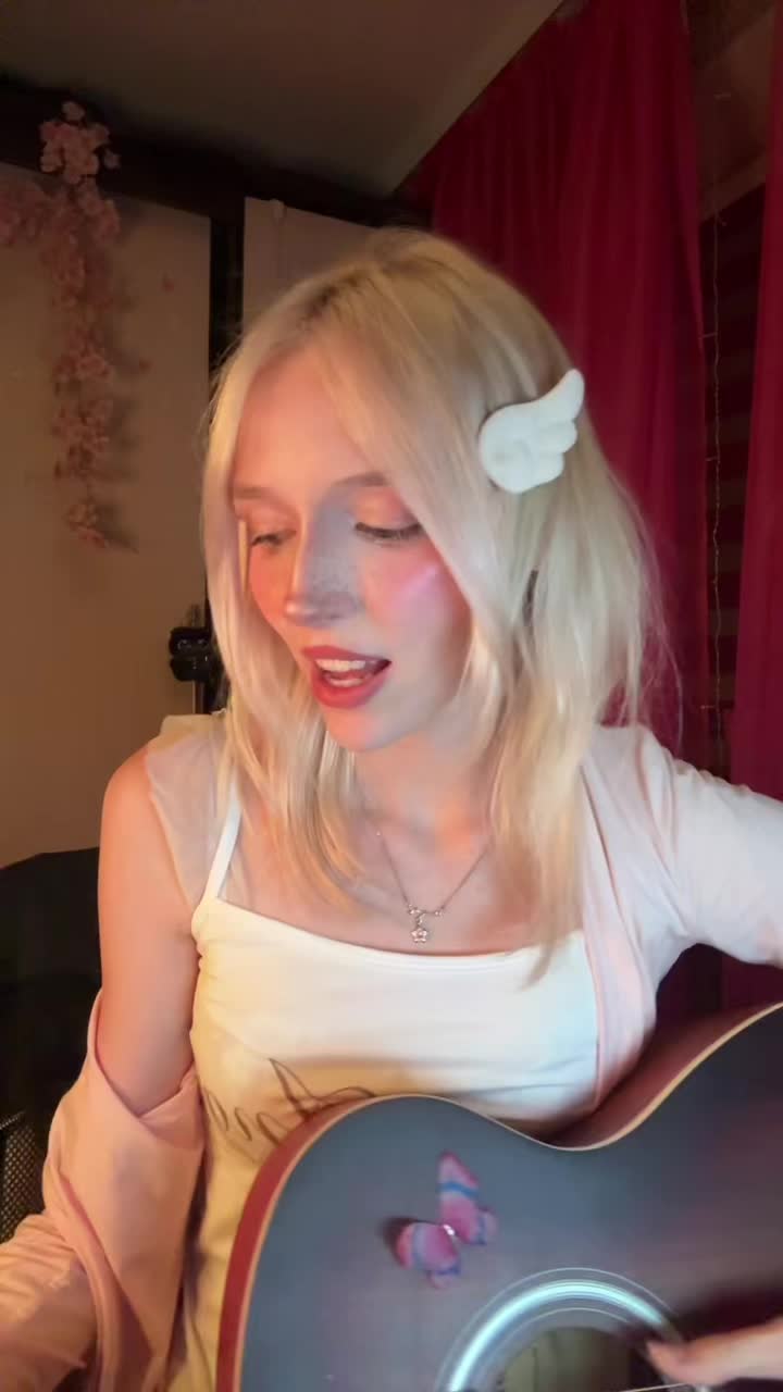 @Лютик
